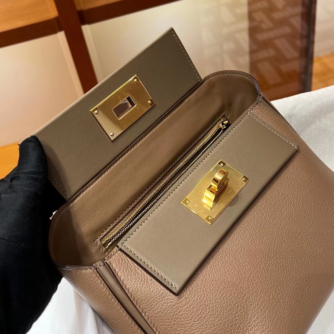 HERMES 爱马仕 现货 MINI Kelly24/24 21CM D0 魏玛犬米色 拼 8C Gri Elephant 大象灰 现货 进口蜜蜡线 全手工制作 铂金女王 Birkinmm