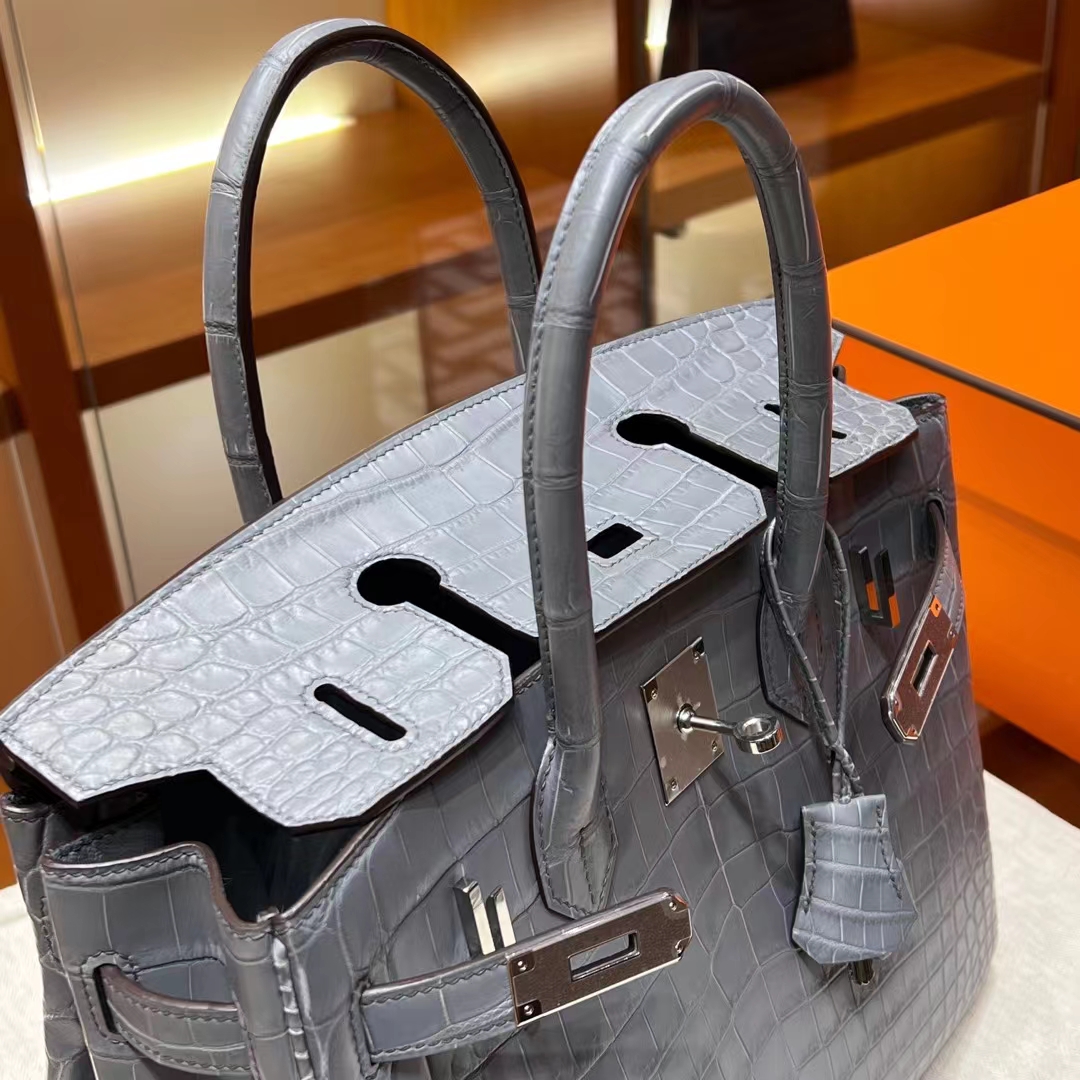 HERMES 爱马仕 【现货】 Birkin 30cm M8 Gris Asphalte 沥青灰 哑光鳄鱼皮 进口蜜蜡线 全手工制作