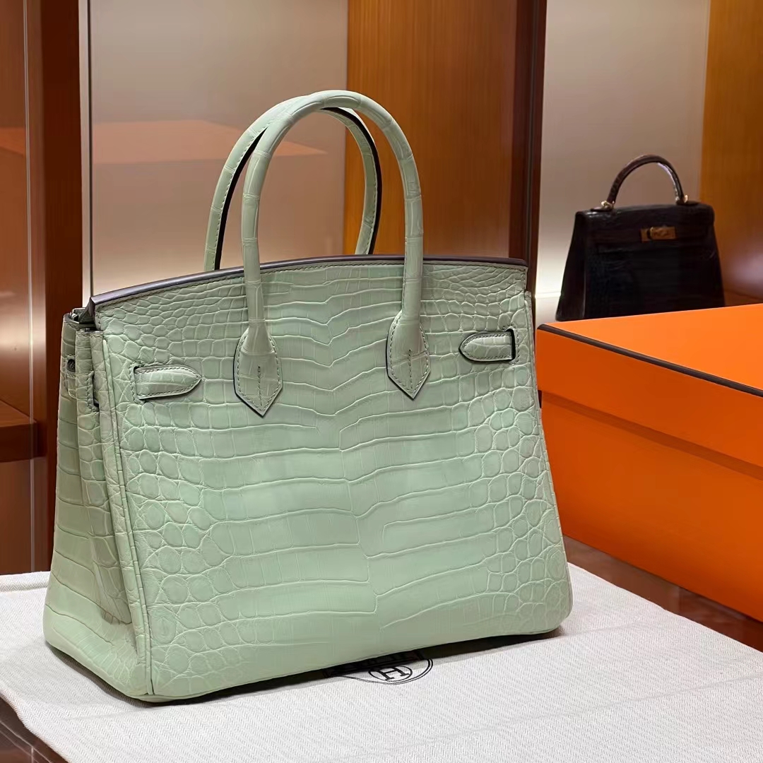 HERMES 爱马仕 【现货】 Birkin 30cm 3i牛油果 哑光鳄鱼皮 进口蜜蜡线 全手工制作 高定真钻铂金包