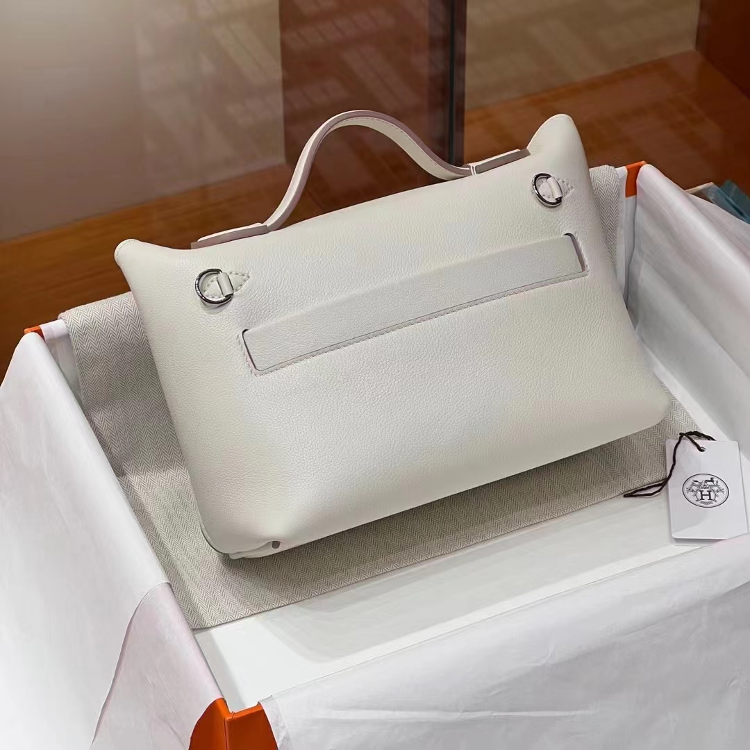 HERMES 爱马仕 【现货】 Kelly24/24 MINI 21CM Craie 10 奶昔白 Evercolor拼Swift皮 现货 进口蜜蜡线 全手工制作 铂金女王 Birkinmm