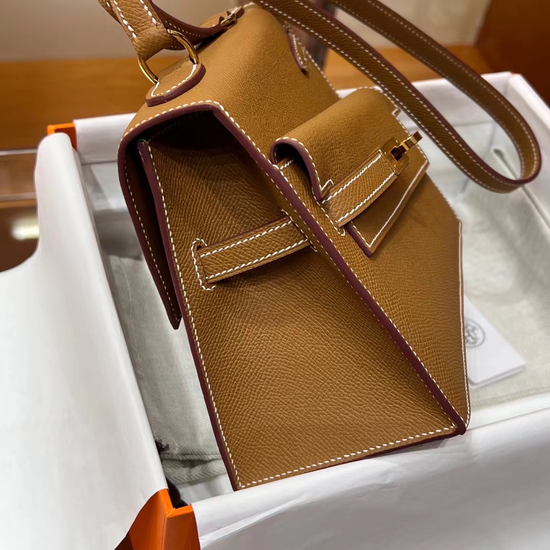 HERMES 爱马仕 Kelly II Sellier CK37 金棕色 Epsom牛皮 新款双面不规则 Kelly 超个性的设计 进口蜜蜡线 全手工制作 蜜蜡线内缝 Birkinmm 铂金女王