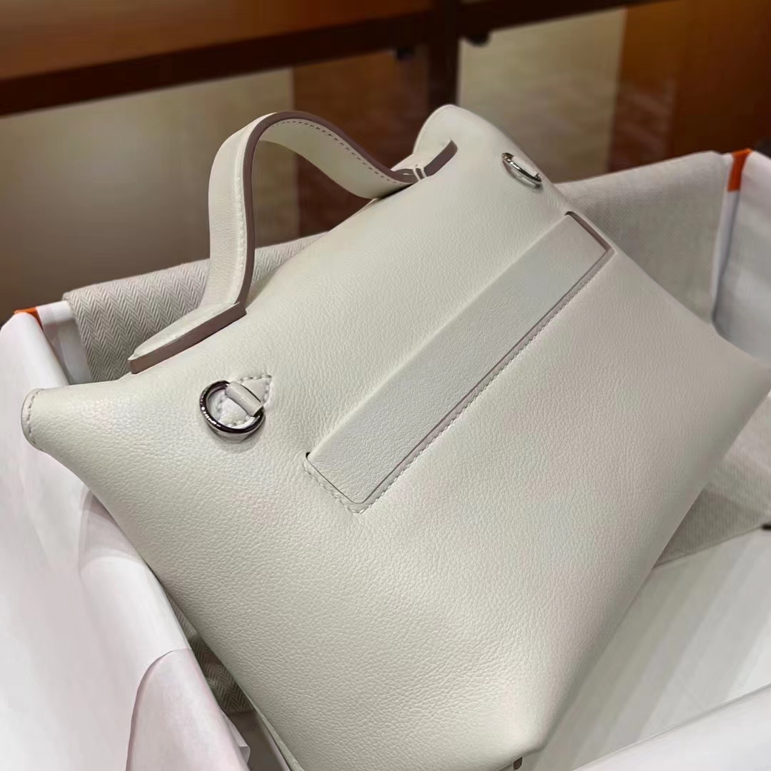 HERMES 爱马仕 【现货】 Kelly24/24 MINI 21CM Craie 10 奶昔白 Evercolor拼Swift皮 现货 进口蜜蜡线 全手工制作 铂金女王 Birkinmm