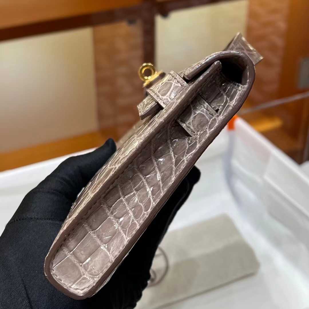 HERMES 爱马仕 KellyCut 31CM 8C Gri Elephant 大象灰 Alligator 美洲鳄 进口蜜蜡线 全手工制作 蜜蜡线内缝 Birkinmm 铂金女王