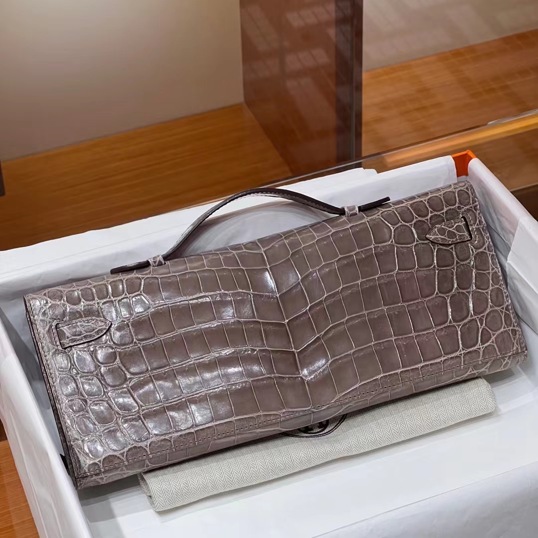 HERMES 爱马仕 KellyCut 31CM 8C Gri Elephant 大象灰 Alligator 美洲鳄 进口蜜蜡线 全手工制作 蜜蜡线内缝 Birkinmm 铂金女王