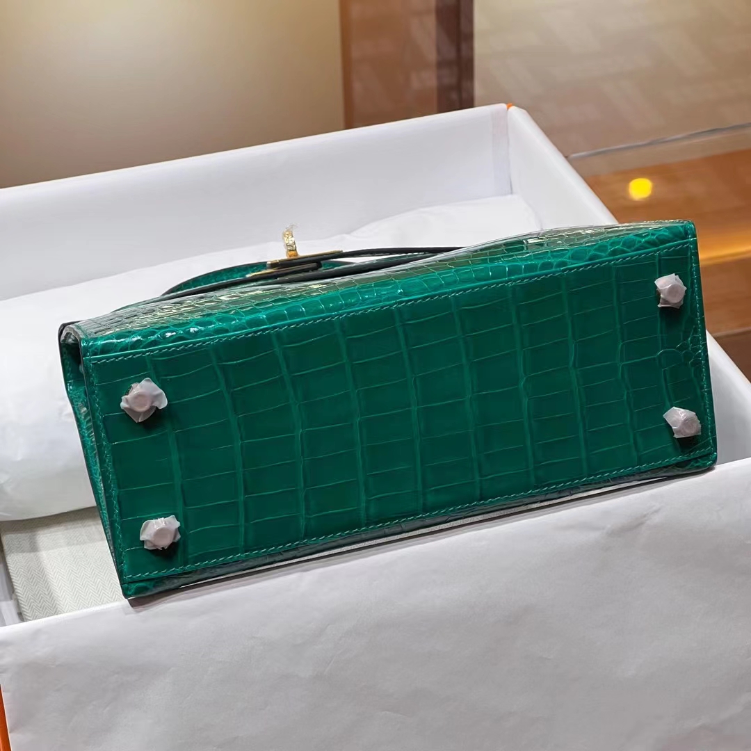 HERMES 爱马仕 Kelly 25/28cm 6Q Vert Emeraude宝石绿 Alligator 美洲鳄 进口蜜蜡线 全手工制作 蜜蜡线内缝 Birkinmm 铂金女王