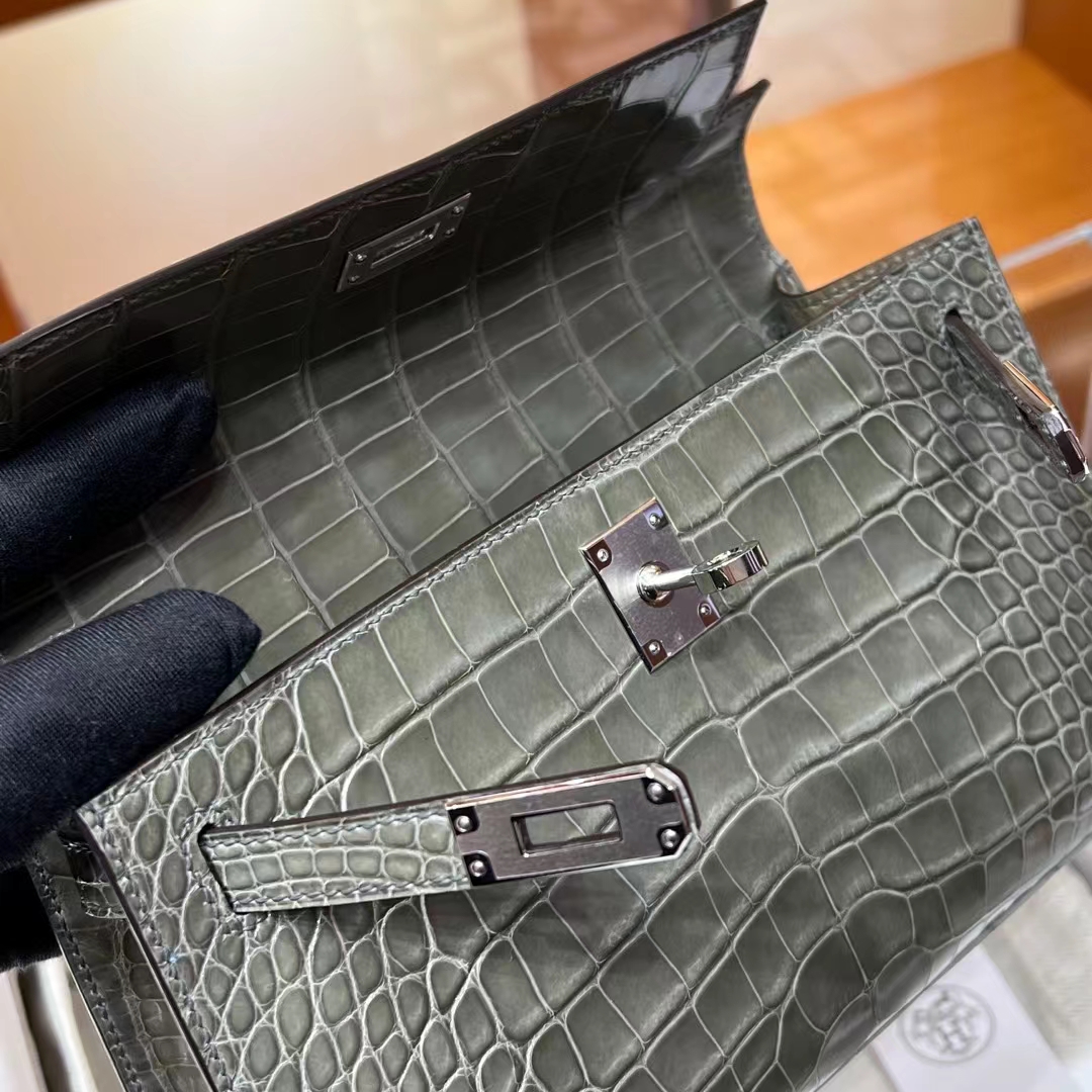 HERMES 爱马仕 MiniKelly 1 81 Gris Tourterelle 斑鸠灰 Alligator 美洲鳄 进口蜜蜡线 全手工制作 蜜蜡线内缝 Birkinmm 铂金女王
