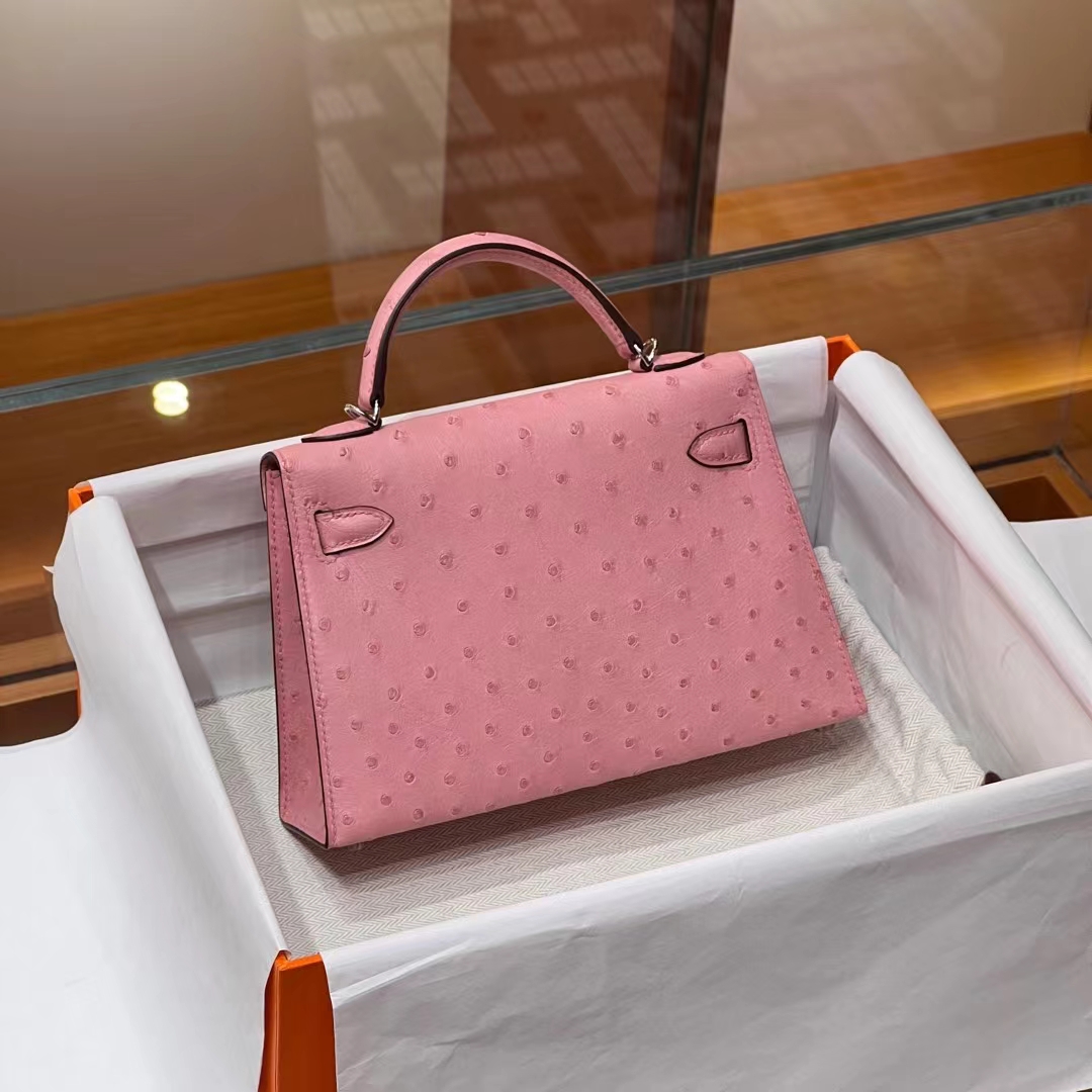 HERMES 爱马仕  MiniKelly 2 Ostrich 鸵鸟皮 94 陶瓷粉 进口蜜蜡线 全手工制作