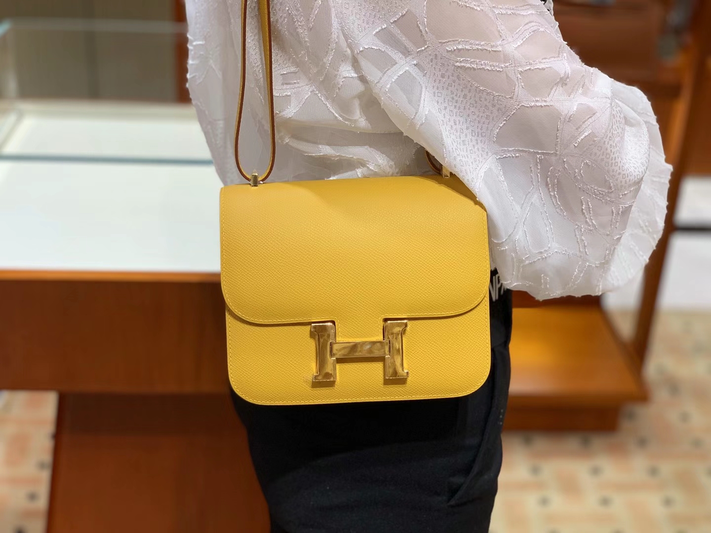 Birkinmm 铂金女王 HERMES 爱马仕 Constance 19CM Epsom皮 9D Amber 琥珀黄 进口蜜蜡线 全手工制作-铂金女王 Birkinmm 铂金女王 HERMES 爱马仕 Constance 19CM Epsom皮 9D Amber 琥珀黄 进口蜜蜡线 全手工制作