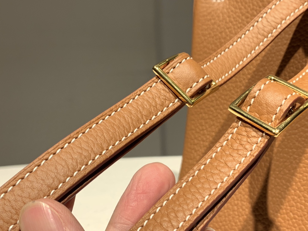 HERMES 爱马仕官网推荐 Kelly ado 双肩背包 21cm CK37 金棕色 Togo皮 进口蜜蜡线 全手工制作