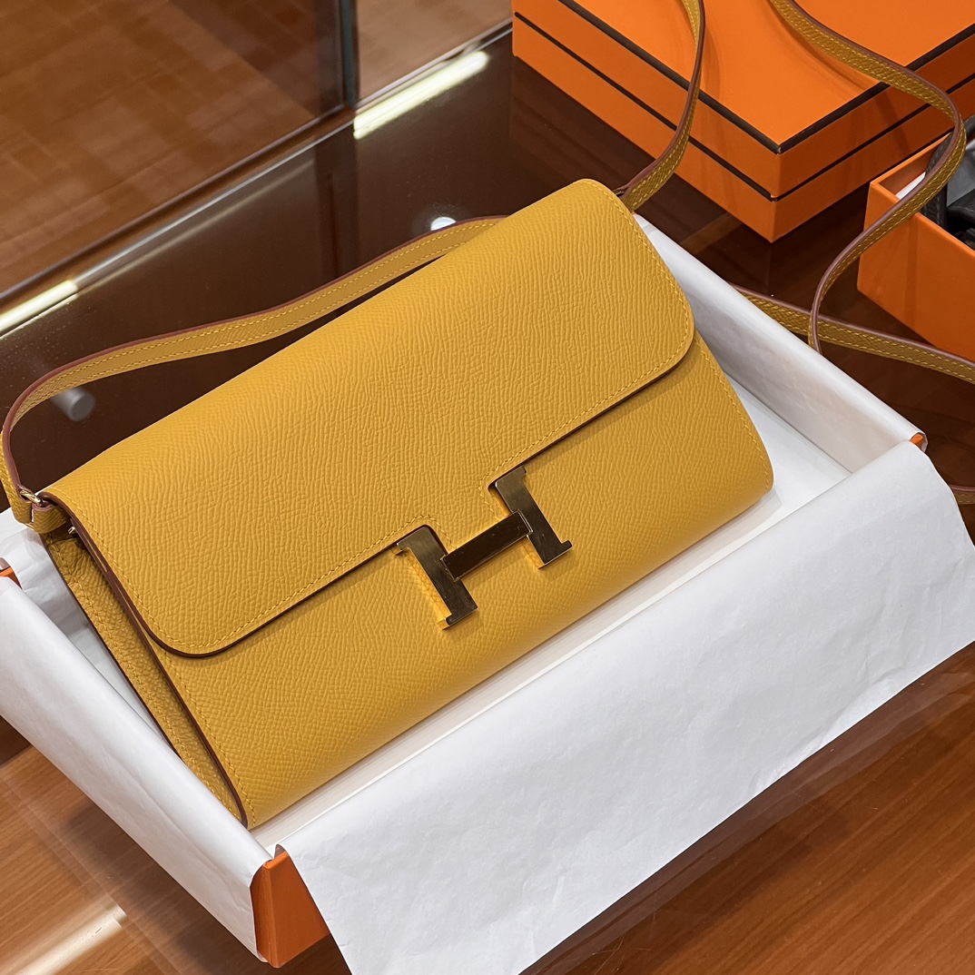 铂金女王 HERMES 爱马仕  Constance To Go  Espom皮 19cm 琥珀黄 进口蜜蜡线 全手工制作