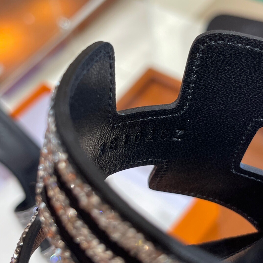 HERMES 爱马仕 拖鞋 34-41码 原厂同步水钻女鞋 进口真皮大底 全手工制作