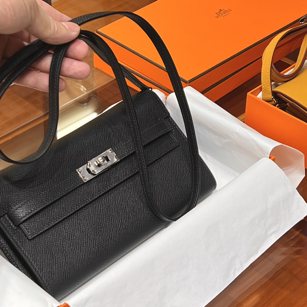 铂金女王 HERMES 爱马仕  Kelly to go Espom皮 19cm 89 Nior 经典黑 进口蜜蜡线 全手工制作