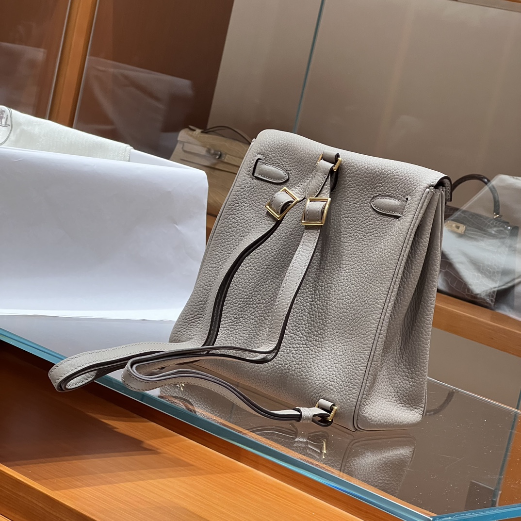 HERMES 爱马仕官网推荐 Kelly ado 双肩背包 21cm 80 Gris Perle 珍珠灰 Togo皮 进口蜜蜡线 全手工制作
