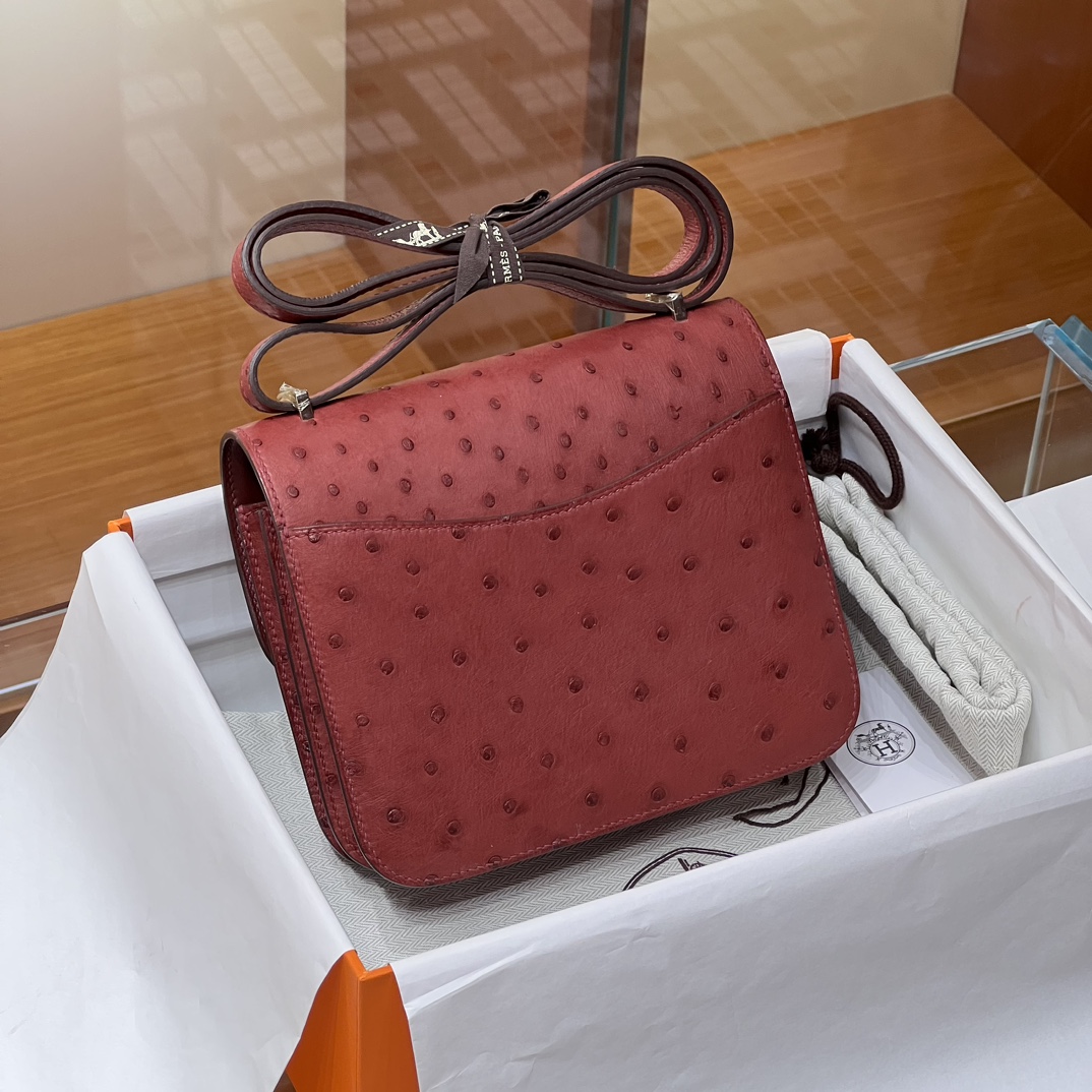 HERMES 爱马仕 【现货】Constance 19CM 57 Bordeaux波尔多红 Ostrich 鸵鸟皮 现货 进口蜜蜡线 全手工制作 铂金女王 Birkinmm