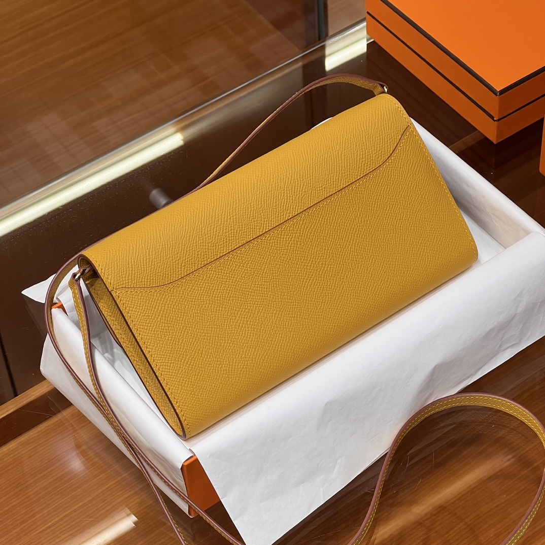 铂金女王 HERMES 爱马仕  Constance To Go  Espom皮 19cm 琥珀黄 进口蜜蜡线 全手工制作