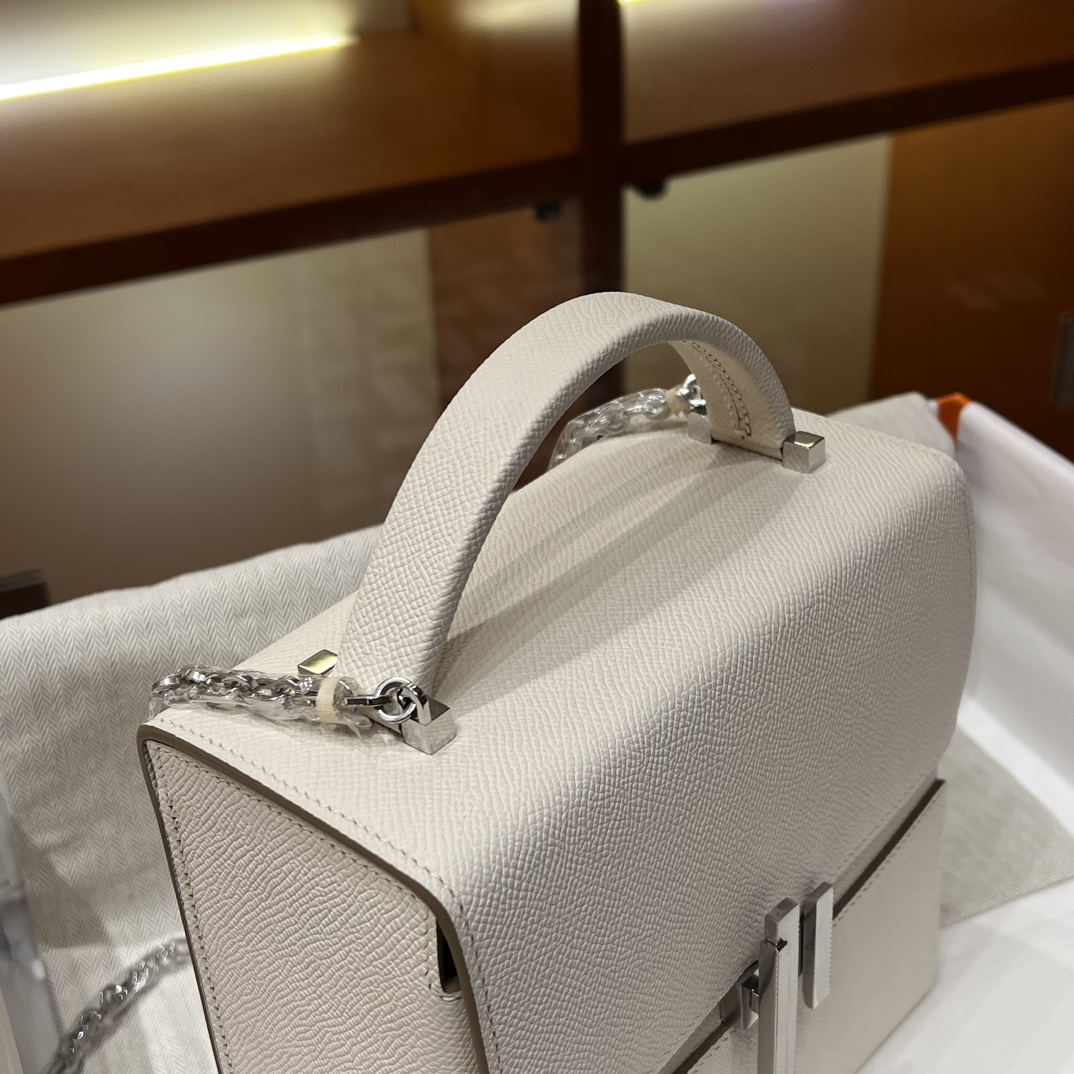 HERMES 爱马仕 Cinhetic 走秀款盒子包 10 Craie 奶昔白 Epsom 进口蜜蜡线 全手工制作