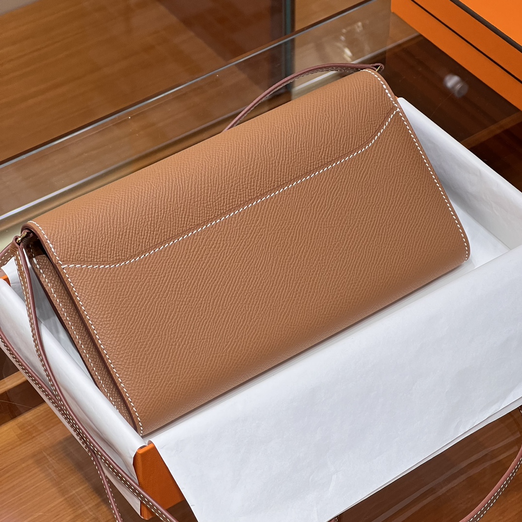 铂金女王 HERMES 爱马仕  Constance To Go Espom皮 19cm CK37 金棕色 进口蜜蜡线 全手工制作
