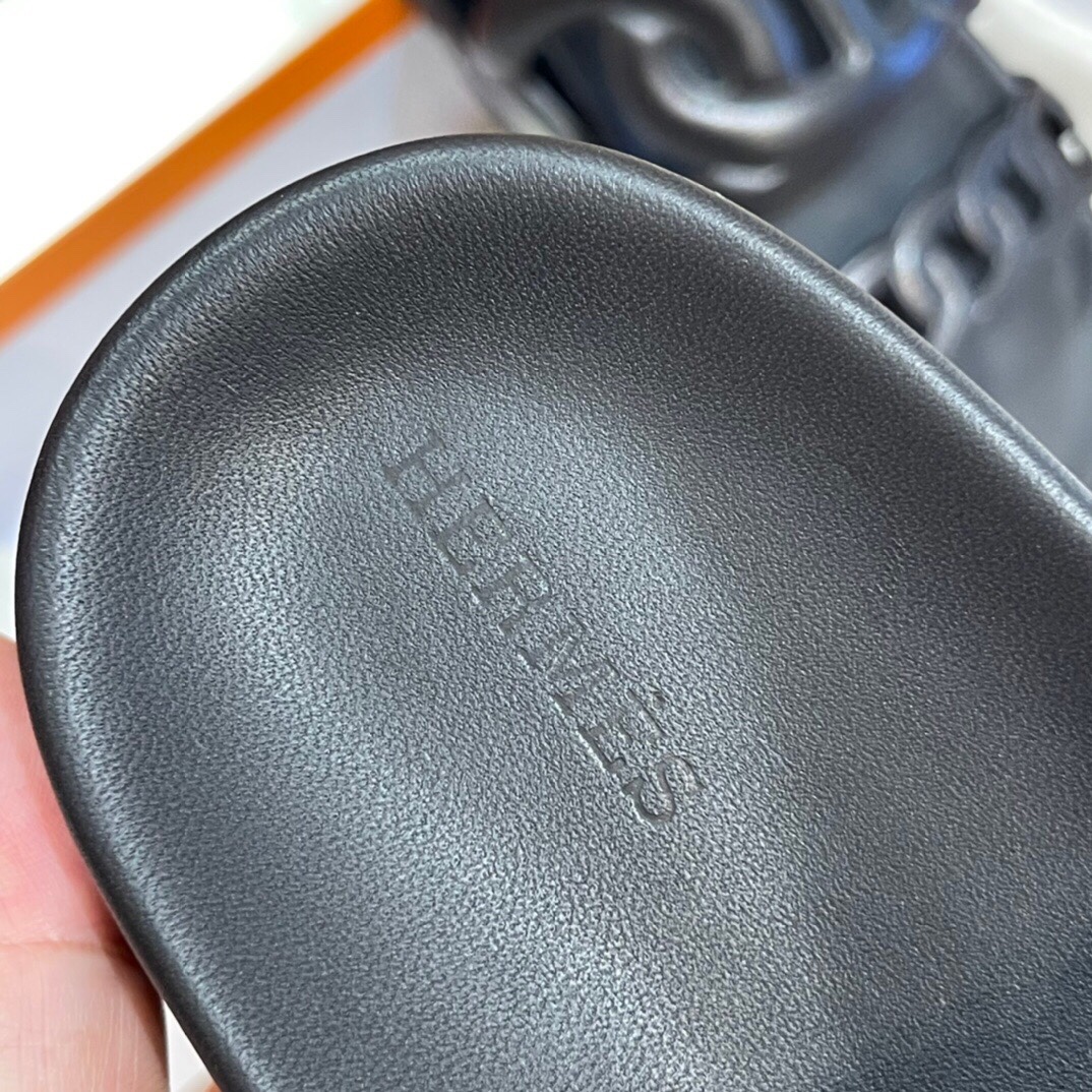 HERMES 爱马仕 猪鼻子拖鞋 34-41码 原厂同步 进口真皮大底 全手工制作 89 Nior经典黑