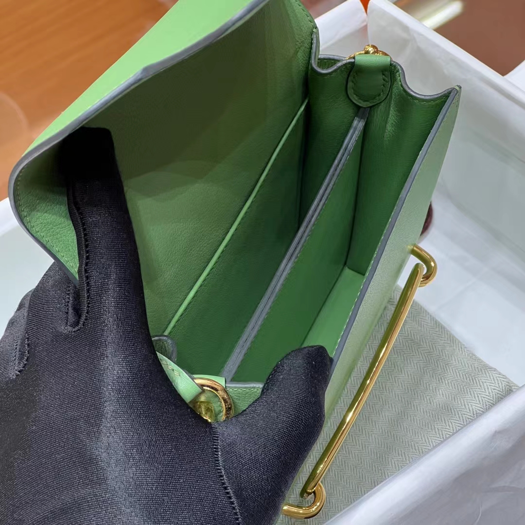 HERMES 爱马仕官网推荐 Roulis 猪鼻子 3i 牛油果绿 Swift皮 进口蜜蜡线 全手工制作