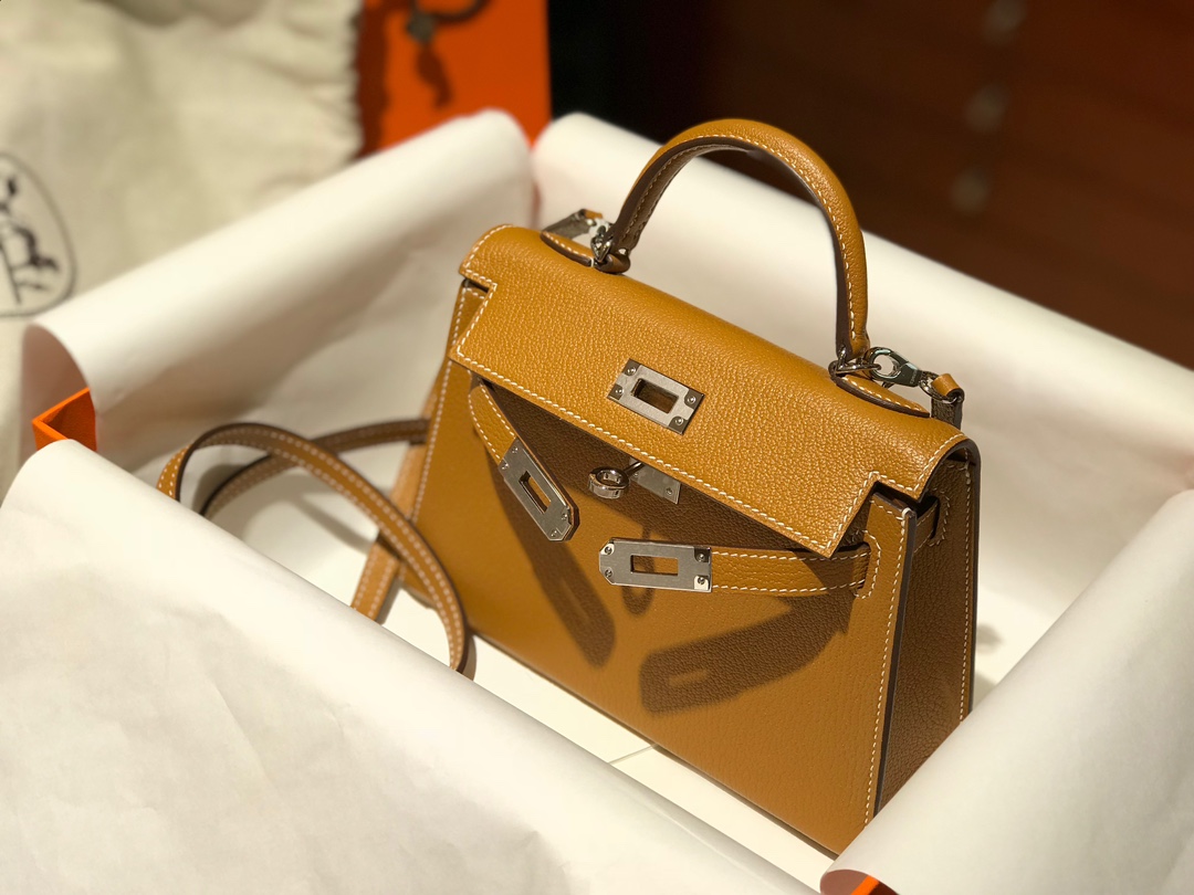 HERMES 爱马仕 【现货】 MiniKelly 2 山羊皮 CK37 金棕色 现货 进口蜜蜡线 全手工制作