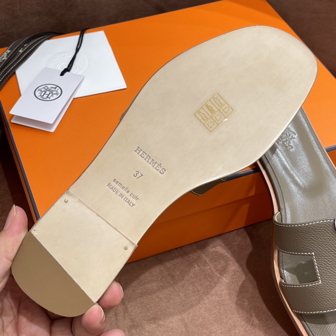 HERMES 爱马仕 H拖鞋 34-41码 原厂同步 进口真皮大底 全手工制作 8C Gri Elephant 大象灰