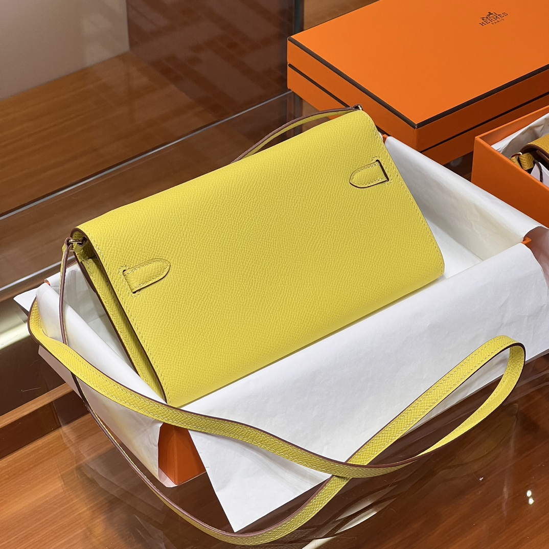 铂金女王 HERMES 爱马仕  Kelly to go Espom皮 19cm 9N Citron 柠檬黄 进口蜜蜡线 全手工制作