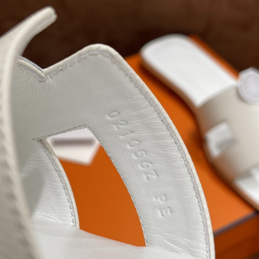 HERMES 爱马仕 H拖鞋 34-41码 原厂同步 进口真皮大底 全手工制作 01 Blanc 纯白色