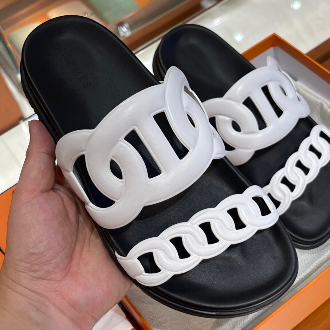 HERMES 爱马仕 猪鼻子拖鞋 34-41码 原厂同步 进口真皮大底 全手工制作 黑白拼