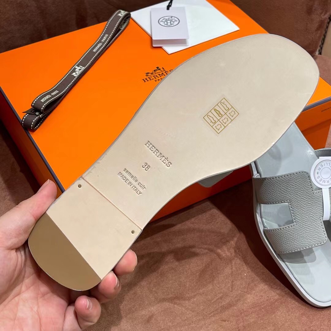 HERMES 爱马仕 H拖鞋 34-41码 原厂同步 进口真皮大底 全手工制作 0T 冰川灰