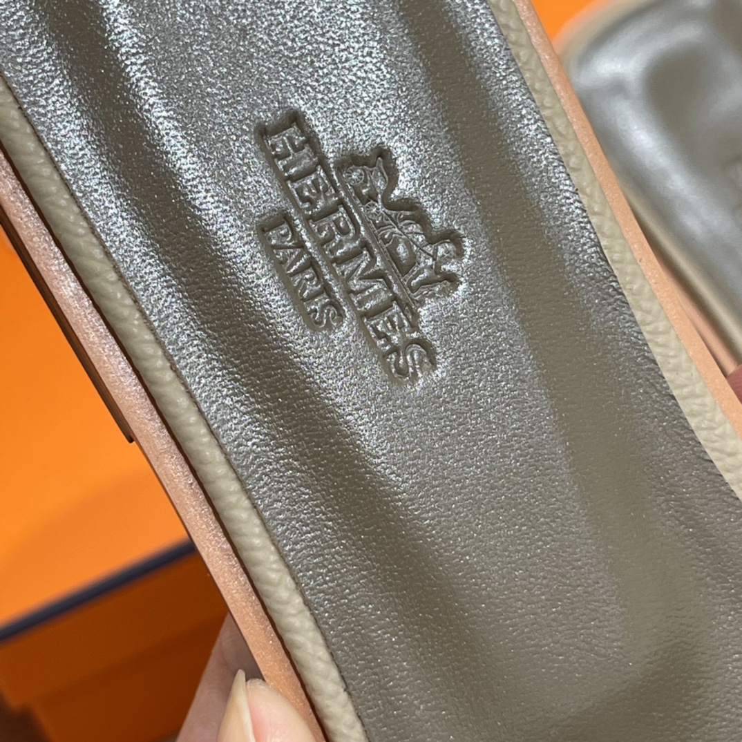 HERMES 爱马仕 H拖鞋 34-41码 原厂同步 进口真皮大底 全手工制作 S2 Trench风衣灰