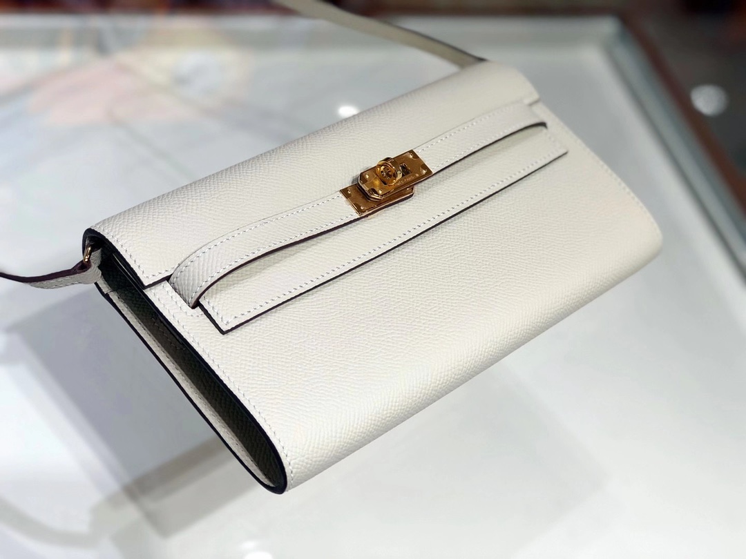 铂金女王 HERMES 爱马仕  Kelly to go Espom皮 19cm 10 Craie 奶昔白 进口蜜蜡线 全手工制作