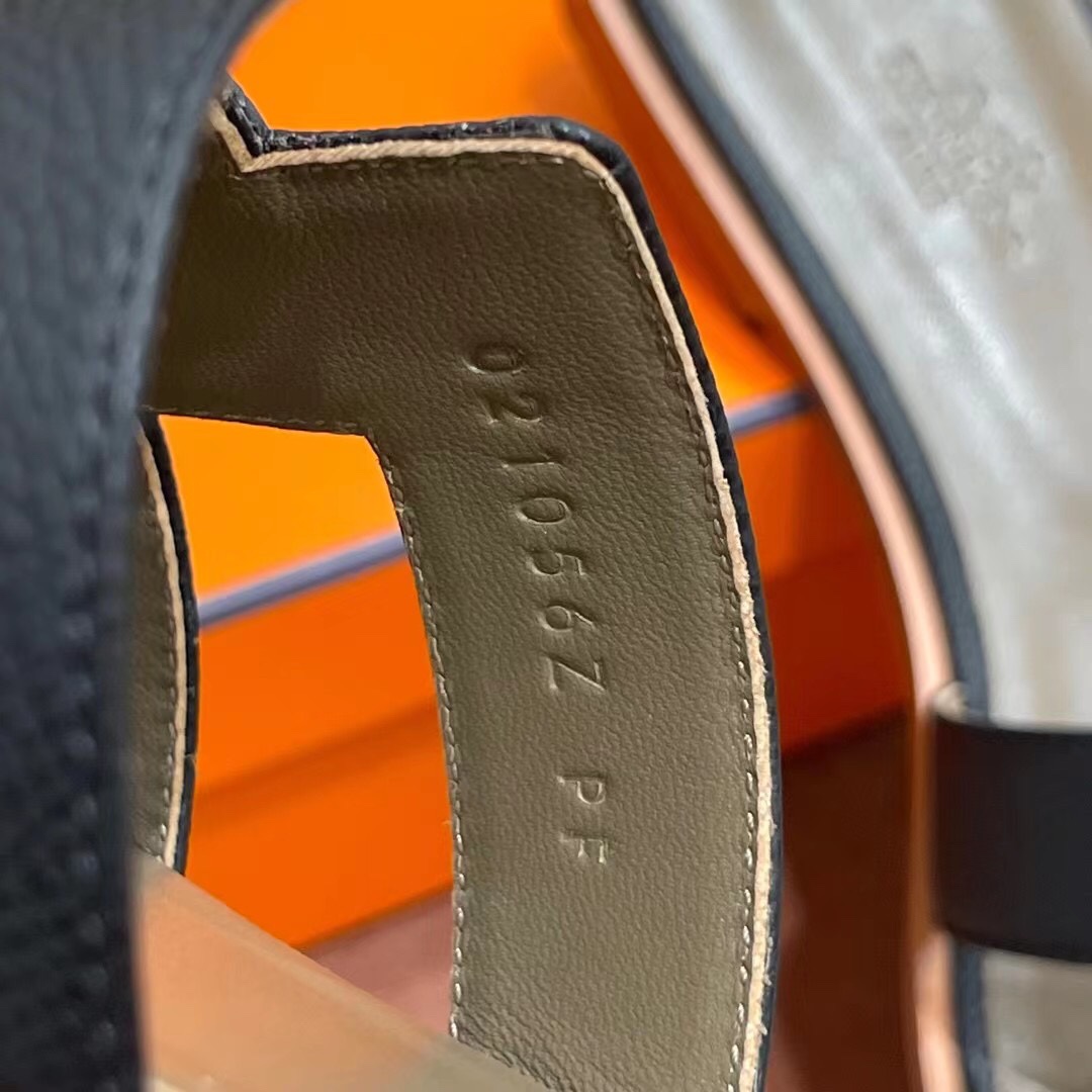 HERMES 爱马仕 H拖鞋 34-41码 原厂同步 进口真皮大底 全手工制作 89 Nior 经典黑