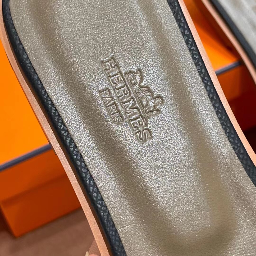 HERMES 爱马仕 H拖鞋 34-41码 原厂同步 进口真皮大底 全手工制作 89 Nior 经典黑