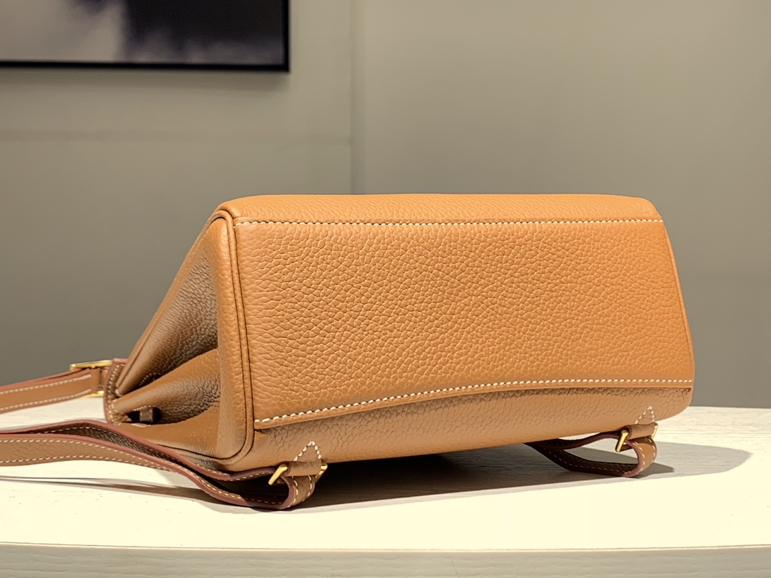 HERMES 爱马仕官网推荐 Kelly ado 双肩背包 21cm CK37 金棕色 Togo皮 进口蜜蜡线 全手工制作
