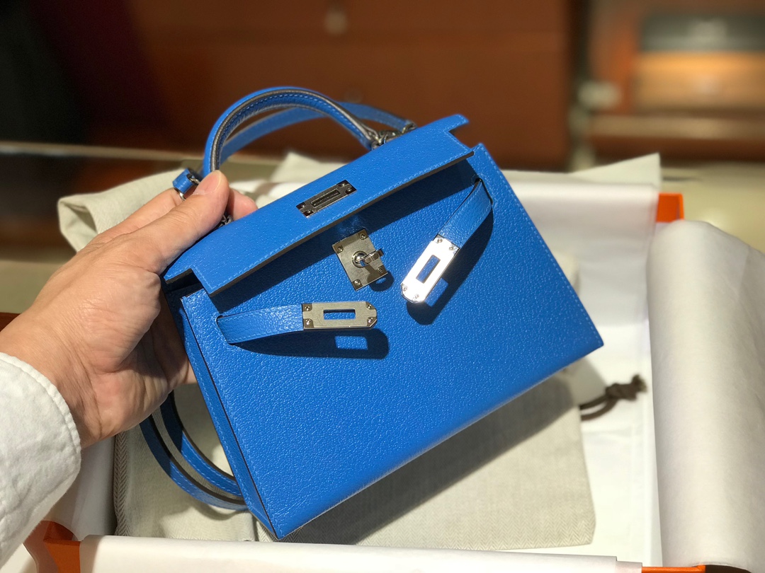 HERMES 爱马仕 【现货】 MiniKelly 2 山羊皮 T7 Bleu Hydra水妖蓝 现货 进口蜜蜡线 全手工制作