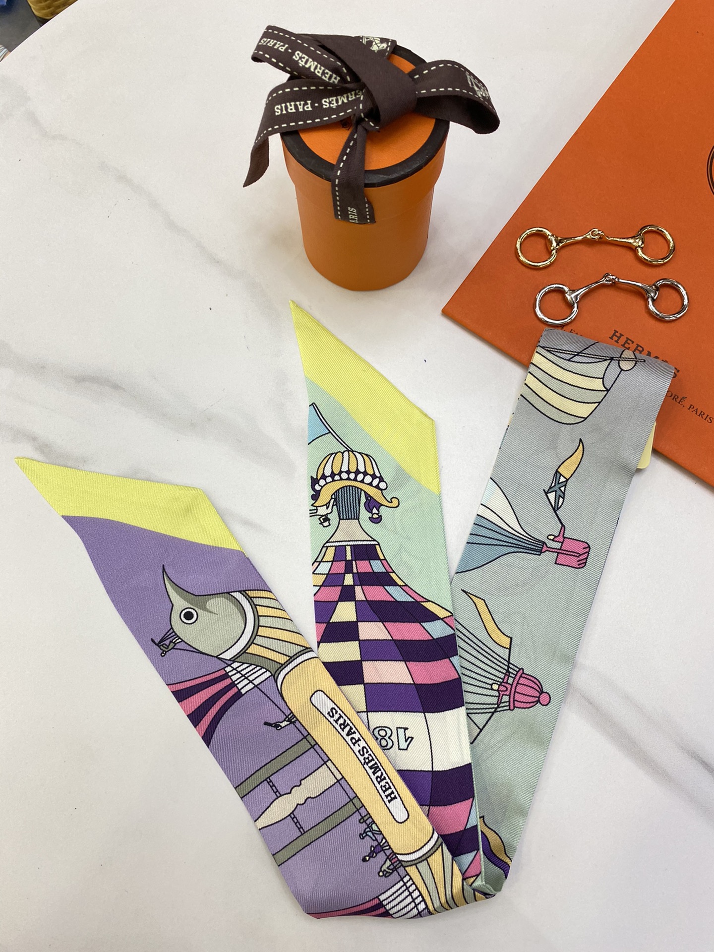 Hermes Maxi twilly 5*86cm 100%桑蚕丝 领带、包链、腰带等随意搭配