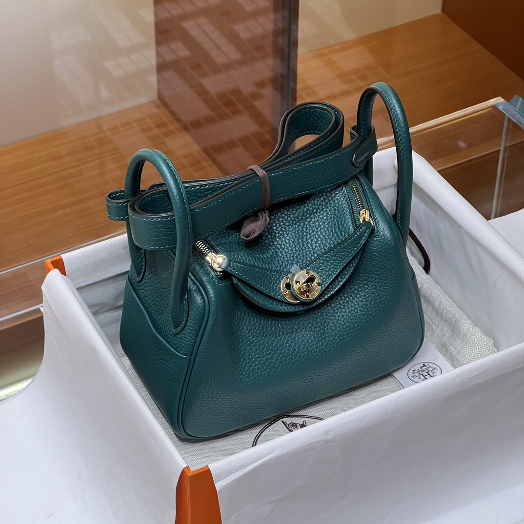 HERMES 爱马仕 【现货】 Mini Lindy 20cm 6Q Vert Emeraude宝石绿 TOGO 现货 进口蜜蜡线 全手工制作