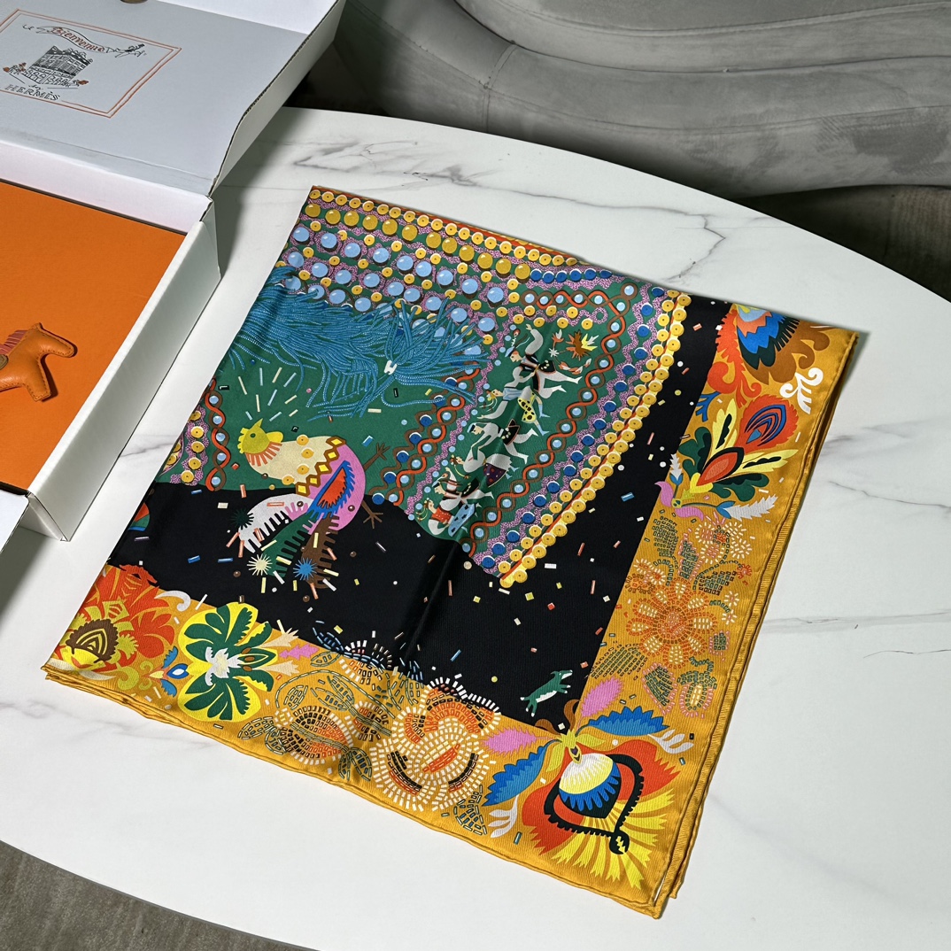 Hermes 2023春夏 New 《华服庆典》 90x90cm 100%斜纹真丝
