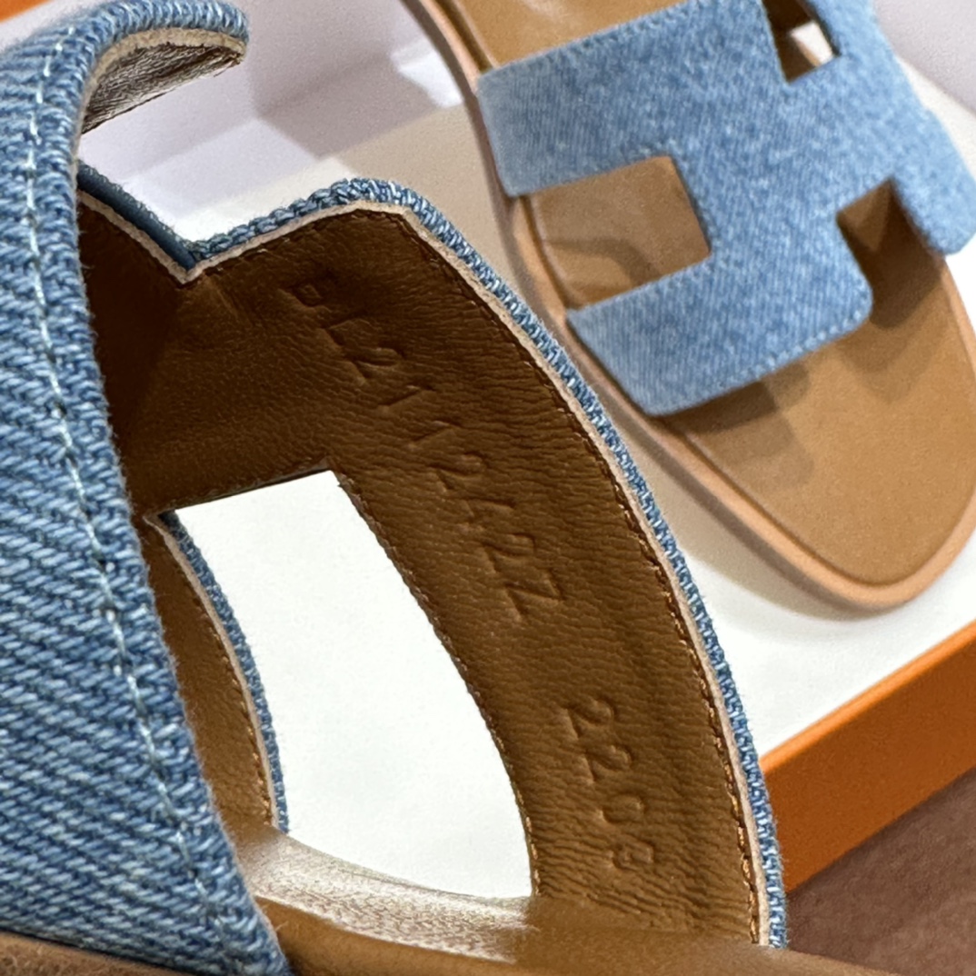 Hermes 拖鞋 2023新色浅牛仔 进口意大利欧洲原A级真皮大底 上脚舒适 34-41