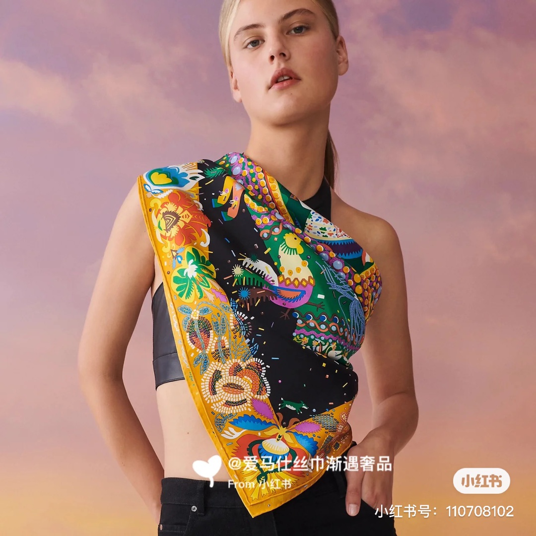 Hermes 2023春夏 New 《华服庆典》 90x90cm 100%斜纹真丝