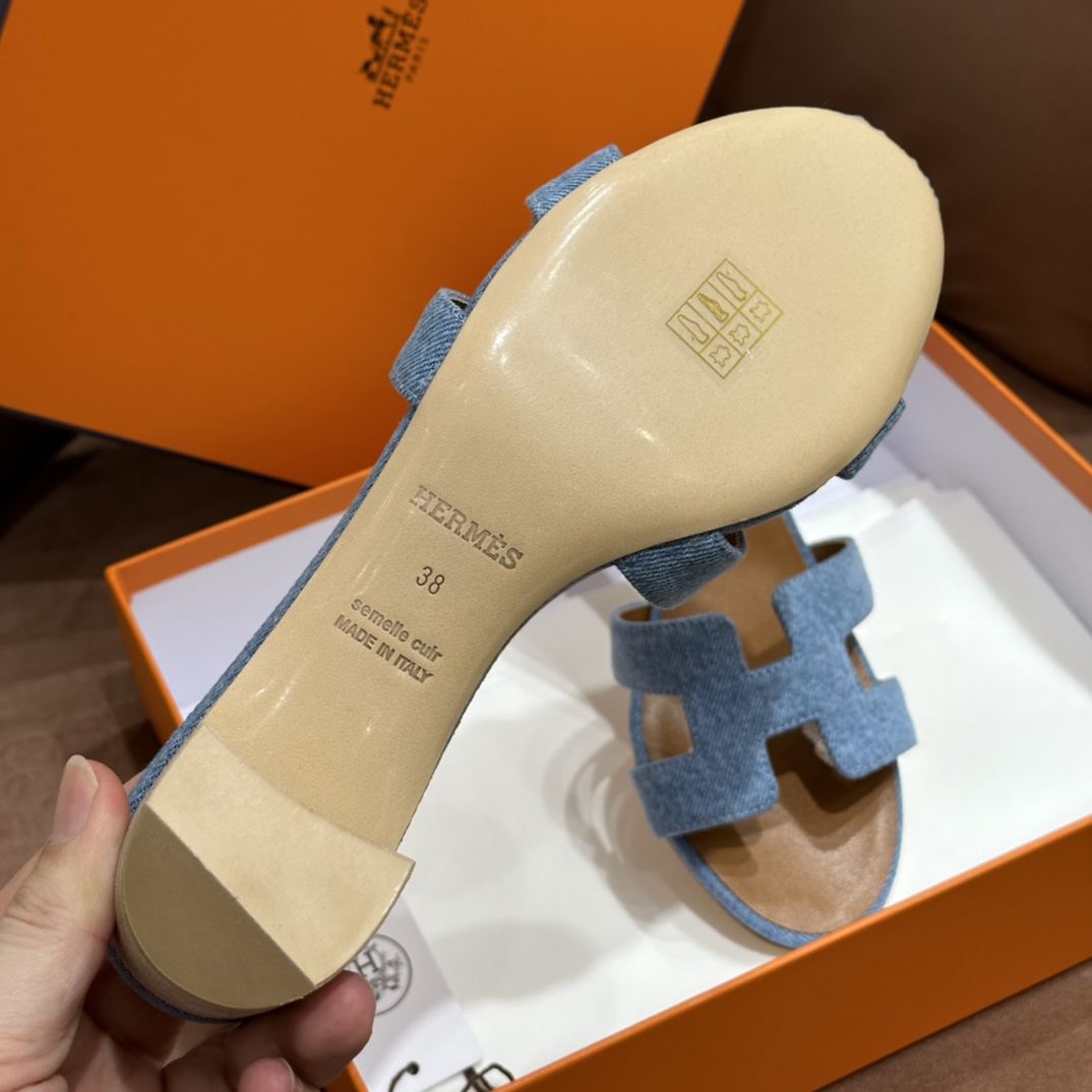 Hermes 拖鞋 2023新色浅牛仔 进口意大利欧洲原A级真皮大底 上脚舒适 34-41