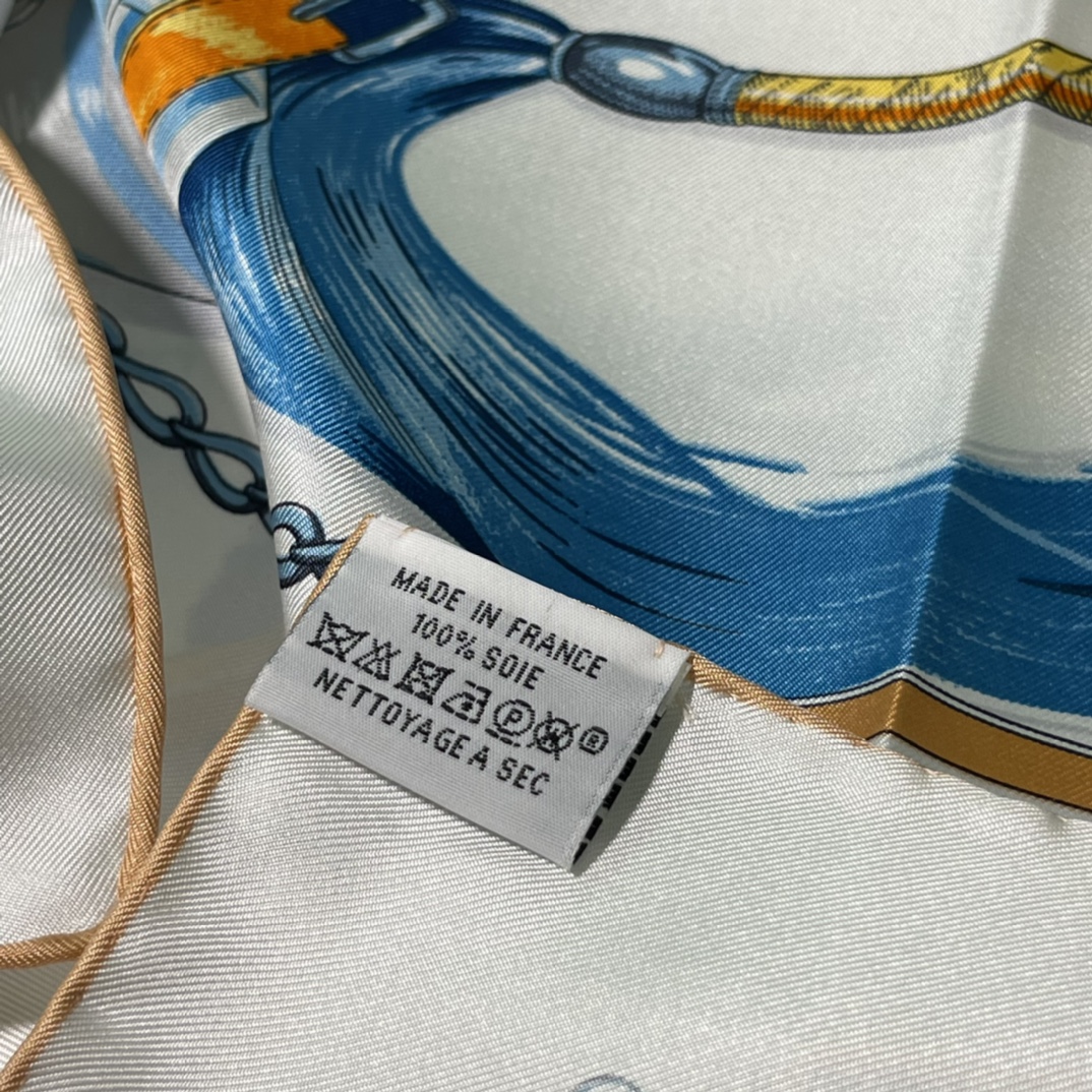 Hermers 90真丝方巾 100%桑蚕丝 90 x 90 全新设计和色彩组合