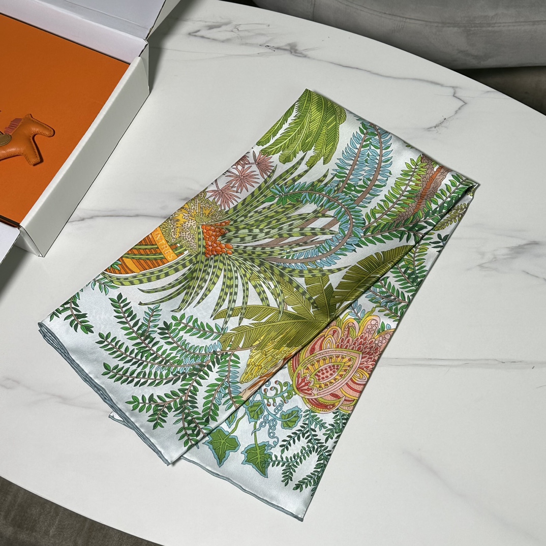 HERMES 2023春夏 双面90方巾 画家的花园Le Jardin des Peintres 90×90厘米