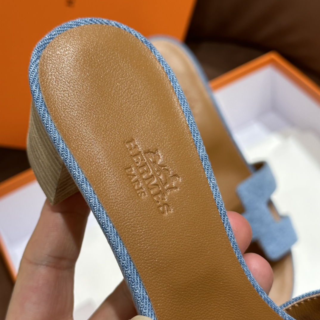 Hermes 拖鞋 2023新色浅牛仔 进口意大利欧洲原A级真皮大底 上脚舒适 34-41
