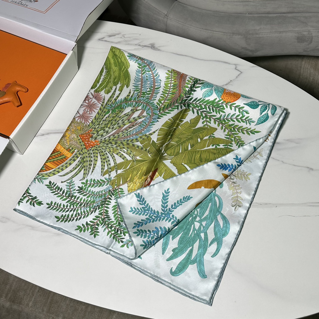 HERMES 2023春夏 双面90方巾 画家的花园Le Jardin des Peintres 90×90厘米