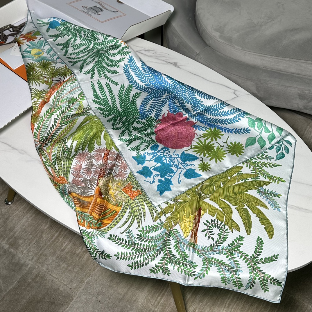 HERMES 2023春夏 双面90方巾 画家的花园Le Jardin des Peintres 90×90厘米