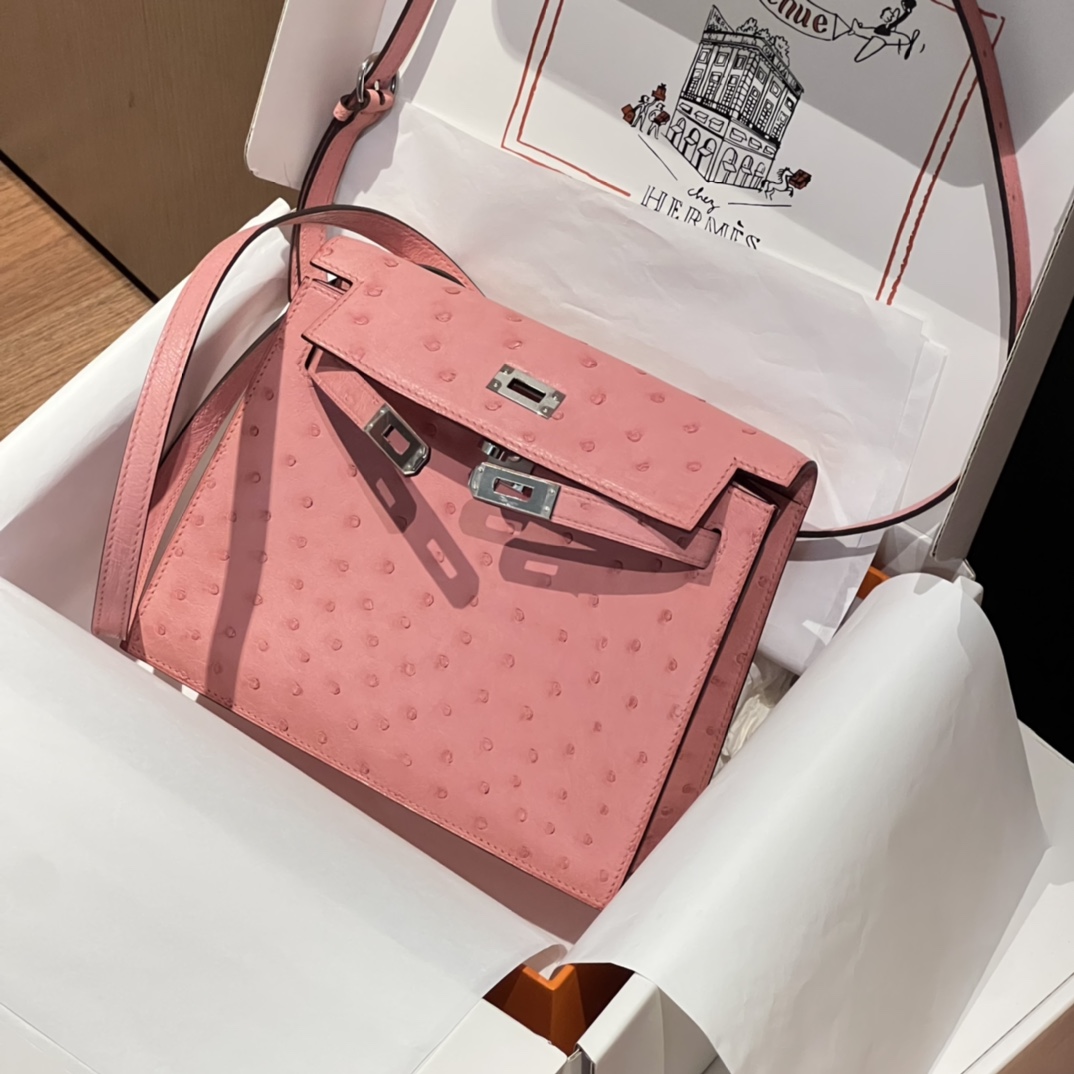 HERMES 爱马仕 Kellydanse 22cm Ostrich 鸵鸟皮 94 Terre Cuite 陶瓷粉 进口蜜蜡线 全手工制作