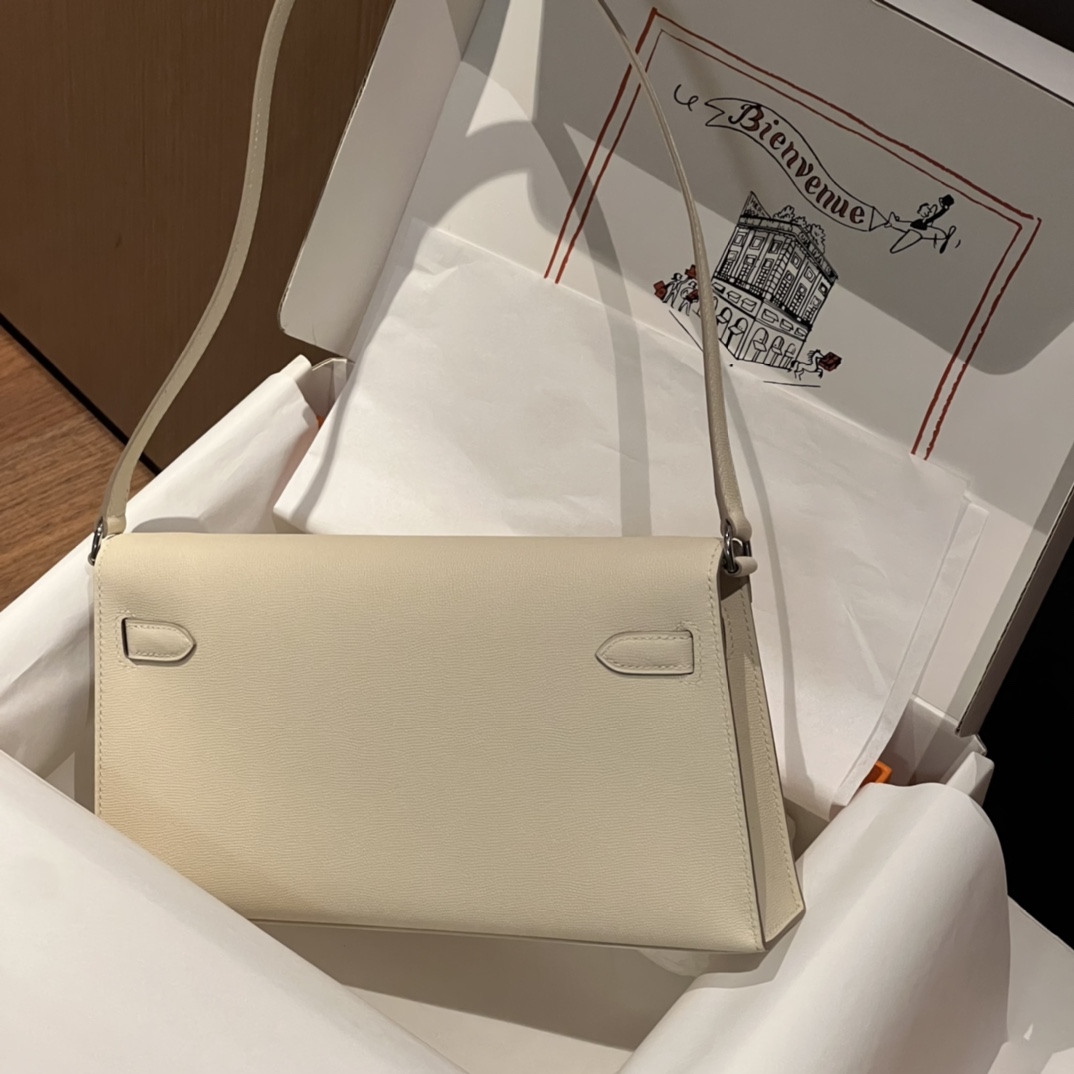 HERMES 爱马仕 【现货】 Kelly Elan 28CM 3C Parchmin羊毛白 10 Craie奶昔白Chevre 山羊皮 现货 进口蜜蜡线 全手工制作