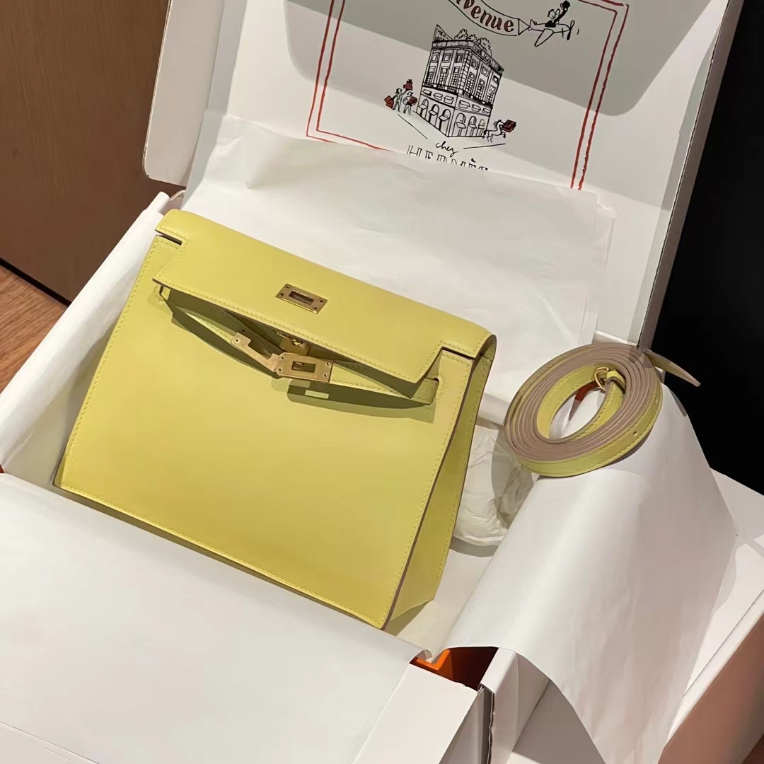 HERMES 爱马仕 Kellydanse 22cm Evercolor皮 1Z Jaune Poussin小鸡黄 进口蜜蜡线 全手工制作