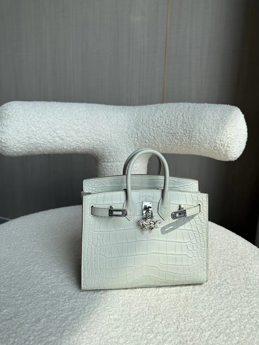 HERMES 爱马仕 Birkin 25cm 鳄鱼皮 8L Beton 水泥灰 进口蜜蜡线 全手工制作
